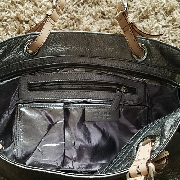 MK Leather Tote - Picture 5 of 8